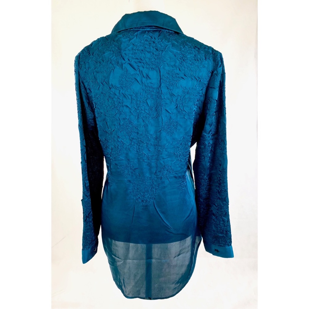 CHICOS Teal Textured Long Button Down Blou… - Picture 4 of 6